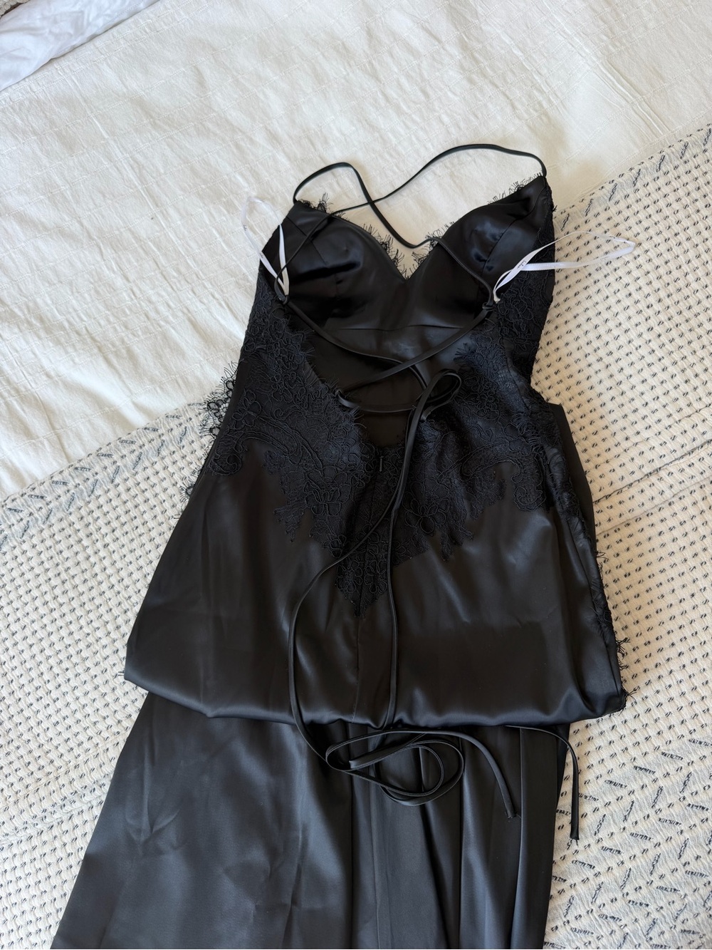 Lulu's Fantasy Come True Black Lace
Satin Lace-Up Maxi Dress - Picture 5 of 7